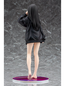 Фигурка 1/7 Такина Иноуэ (Takina Inoue Oversized Sweatshirt Ver.)