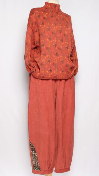 Брюки Бохо вельветовые "Гобелен" коралл,черные р.50-54