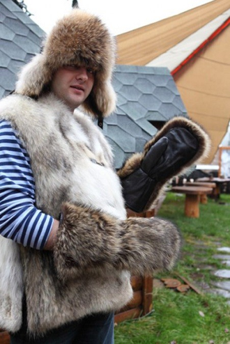 Варежки, рукавицы  мужские, Зимние натуральный мех волк Арт. мв-002