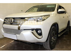 Защита радиатора Toyota Fortuner 2015- chrome низ PREMIUM