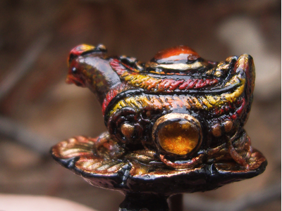 "Легенда Янтарного Подземелья", кольцо с курочкой и натуральным янтарём