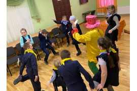 "Мир, дружба"