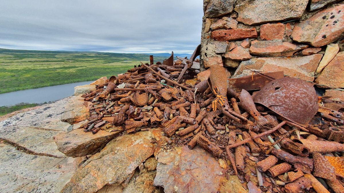 Мустатунтури