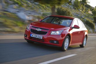 Оригинальная защита радиатора Chevrolet Cruze 2009-2013 г.в.