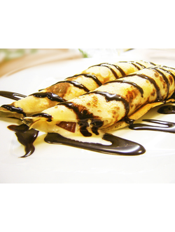 Блинчики с шоколадом и бананами