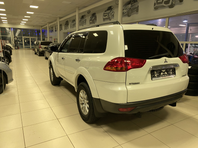 Mitsubishi Pajero Sport, 2011, 242 т.км.