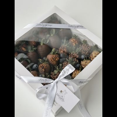 Набор 25 клубник в шоколаде "Большой"