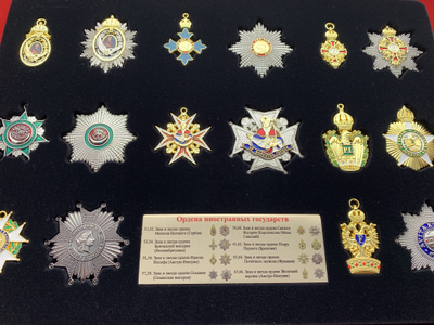 Коллекция "Ордена иностранных государств" в планшете! Часть 4-я. Муляжи.