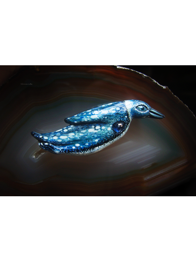 Волшебная брошь в виде пингвина с сапфиром &quot;Сердце Ванадис&quot;