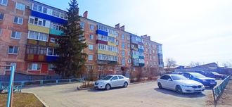 4-к б/у квартира, 63,3 кв.м., ул. 4-го Уральского полка, д.23, 3/5 этаж.