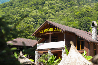 Золотое КОЛЬЦО Абхазии.  Новый Афон монастырь + пещеры + озеро Рица + Голубое озеро + Пицунда + храм VI века Лыхны. Трансфер до р. Псоу.