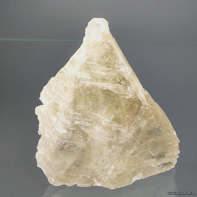 Целестин с включениями пирита. КЧР. Россия. 47*43*20мм