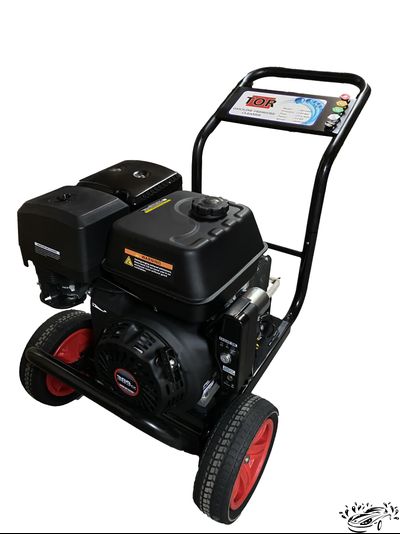 Мой­ка вы­со­ко­го дав­ле­ния с бен­зи­но­вым дви­га­те­лем TOR BT-240V