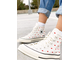 С чем носить белые Кеды Converse Chuck Taylor 70 Embroidered Lips