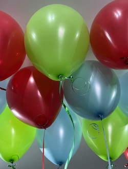 Шары голубой, красный, зелёный 12 шт под потолок