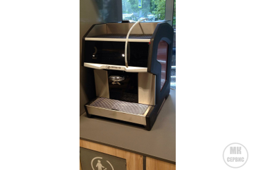 Монтаж профессиональной кофемашины в магазине сети «Пятёрочка»