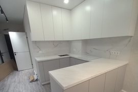 Кухня белая