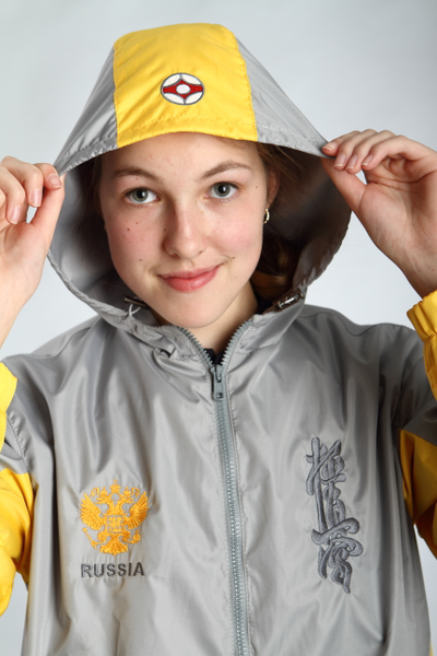 APIKA Костюм спортивный с вышивкой символики карате