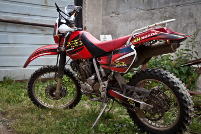 Honda XR 250 1999 2000 2001 2002 2003 2004 [379]