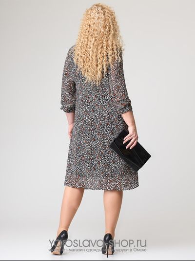 Платье из шифона серого цвета с белым цветочным принтом