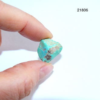 Бирюза натуральная (необработанная) Казахстан арт.21796: 2,6г - 17*17*8мм