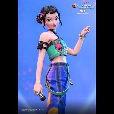 ПРЕДЗАКАЗ - Зои ("Кейпоп-охотницы на демонов") - Коллекционная ФИГУРКА 1/6 Zoey KPop Demon Hunters (TMS178) - Hot Toys ?ЦЕНА: 30900 РУБ.?