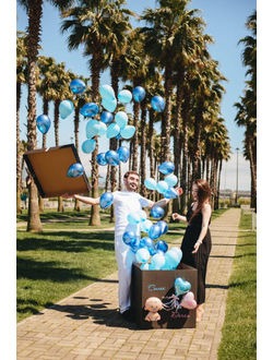 Коробка-сюрприз чёрная на гендер-пати