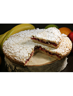 Песочный пирог с клубникой (1000 гр)