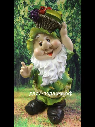 Гном с корзиной фруктов 75*35см   8,8кг   полистоун Россия 6642/028425-1*