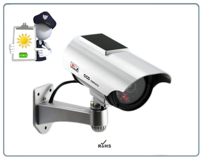 DE/SK2200 Муляж уличной видеокамеры. Отсек для 2  аккумуляторов (тип АА) + солнечная панель