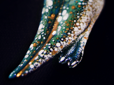 Брошь с сапфиром из серии Заполярных пингвинов