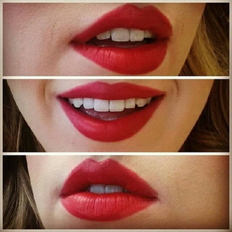 Матовая помада NYX Matte 18 Bloody Mary (Кровавая Мэри)