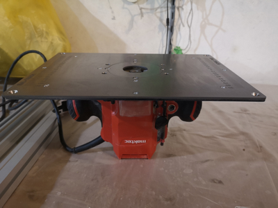 Пластина под Makita RP0900 / Maktеc MT361 для установки фрезера в стол 350*250 ММ. с гравировкой линеек