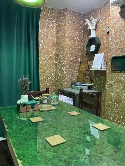 Аренда сауны в будние дни: Пн-Пт с 09:00 до 17:00 / 1 час, номер сдается минимум 2 часа