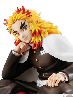Фигурка Кёдзюро Рэнгоку  (G.E.M. Kyoujurou Rengoku Tenohira)