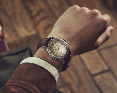 Наручные часы Seiko SPB529J1