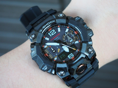 Часы Casio G-Shock GWG-B1000EC-1A