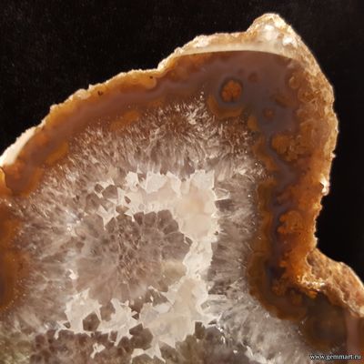 Агат - полированный спил 115*107*32мм