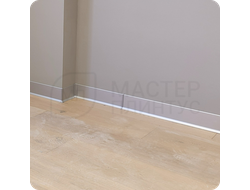 Плинтус алюминиевый ПЛ-100 3000х100х10 мм. Серебро матовое в интерьере 10