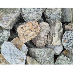 Рябая гранитная крошка лещадная, фракция 20-40 мм