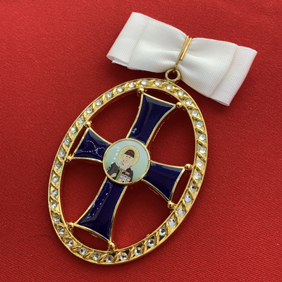 Орден Святой Ольги 1-й степени со стразами, с бантом из муаровой ленты. Полноразмерная копия LUX. Лот № 62.