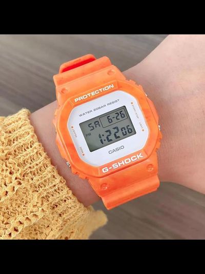 Часы Casio G-Shock DW-5600WS-4