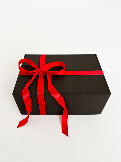2 шт. - Подарочная коробка GILEV 37x26x12см с красной лентой и наполнителем