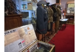  Выставка оружия, орденов и медалей "Прикосновение к войне " 
