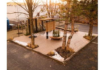 ЖК Олимпийский. Лаунж-зона с перголами и скамейками