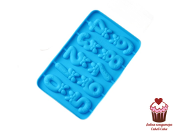 Форма для леденцов "Цифры-девочки", 10 ячеек