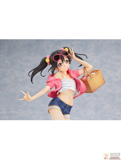 Фигурка 1/8 Нико Язава (Nico Yazawa Picnic Girl)