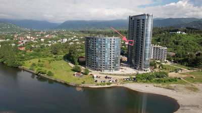 ЖК "Tropical Garden" - продаются две квартиры под объединение. Боковой вид на море и горы. Общая площадь 106 кв.м.
