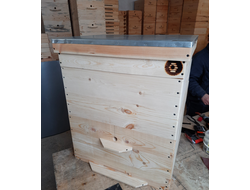 Улей 16 рам 1 корпус на 300 + 2 магазина на 145