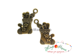 ПОДВЕСКА В ТИБЕТСКОМ СТИЛЕ "САПОЖОК С ПОДАРКАМИ" - 21*15мм - АНТИЧНАЯ БРОНЗА